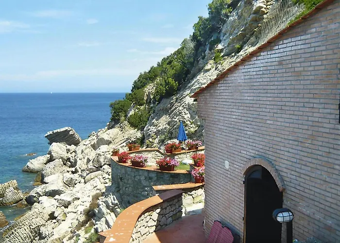 In Rio Nell Elba For 2 Person Appartamento *